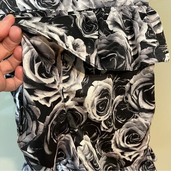 Kate Young Womens Black White Rose Print Ruffed Tiered Party Mini Dress Sz 6 NWT - Picture 5 of 14